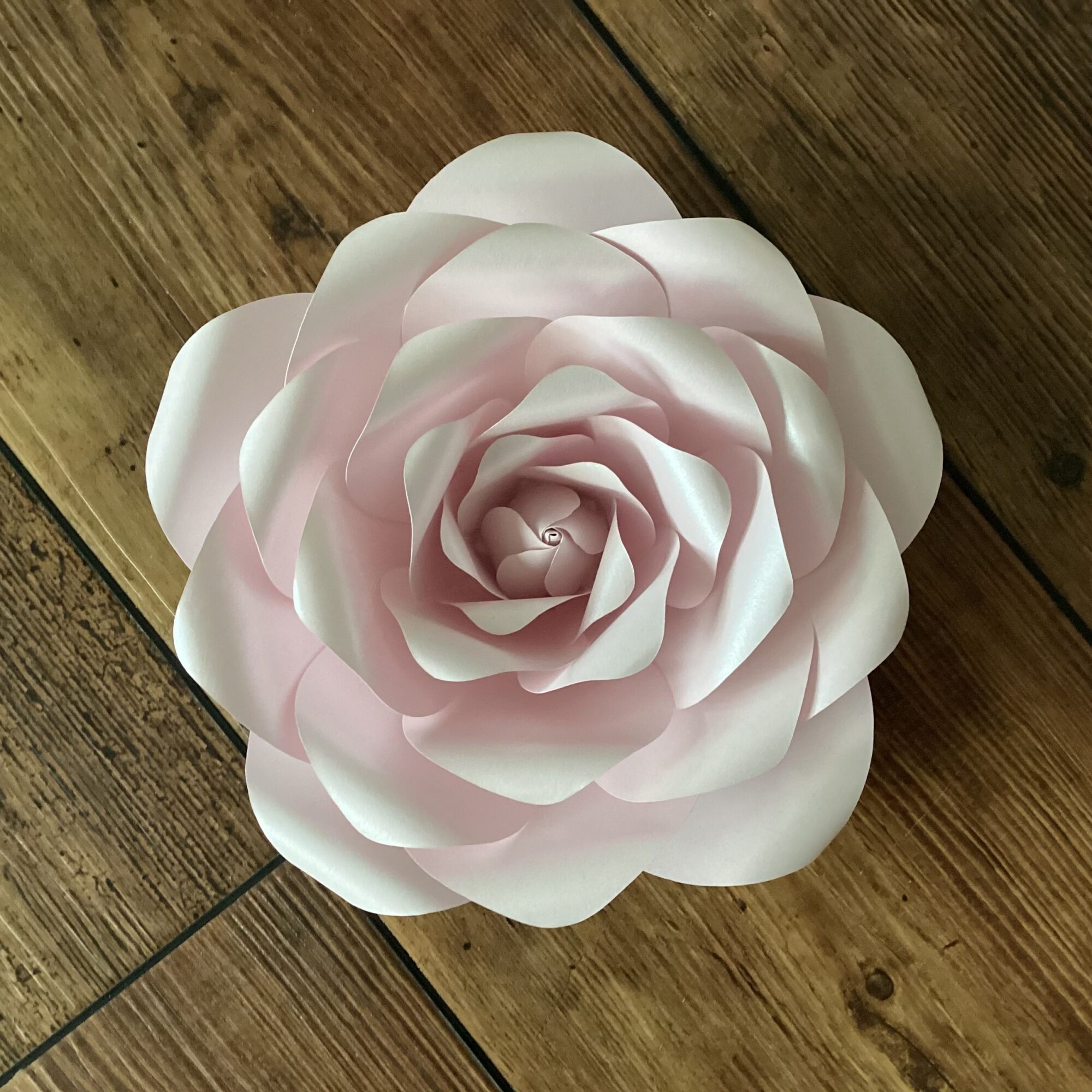 Papierblume rosa
